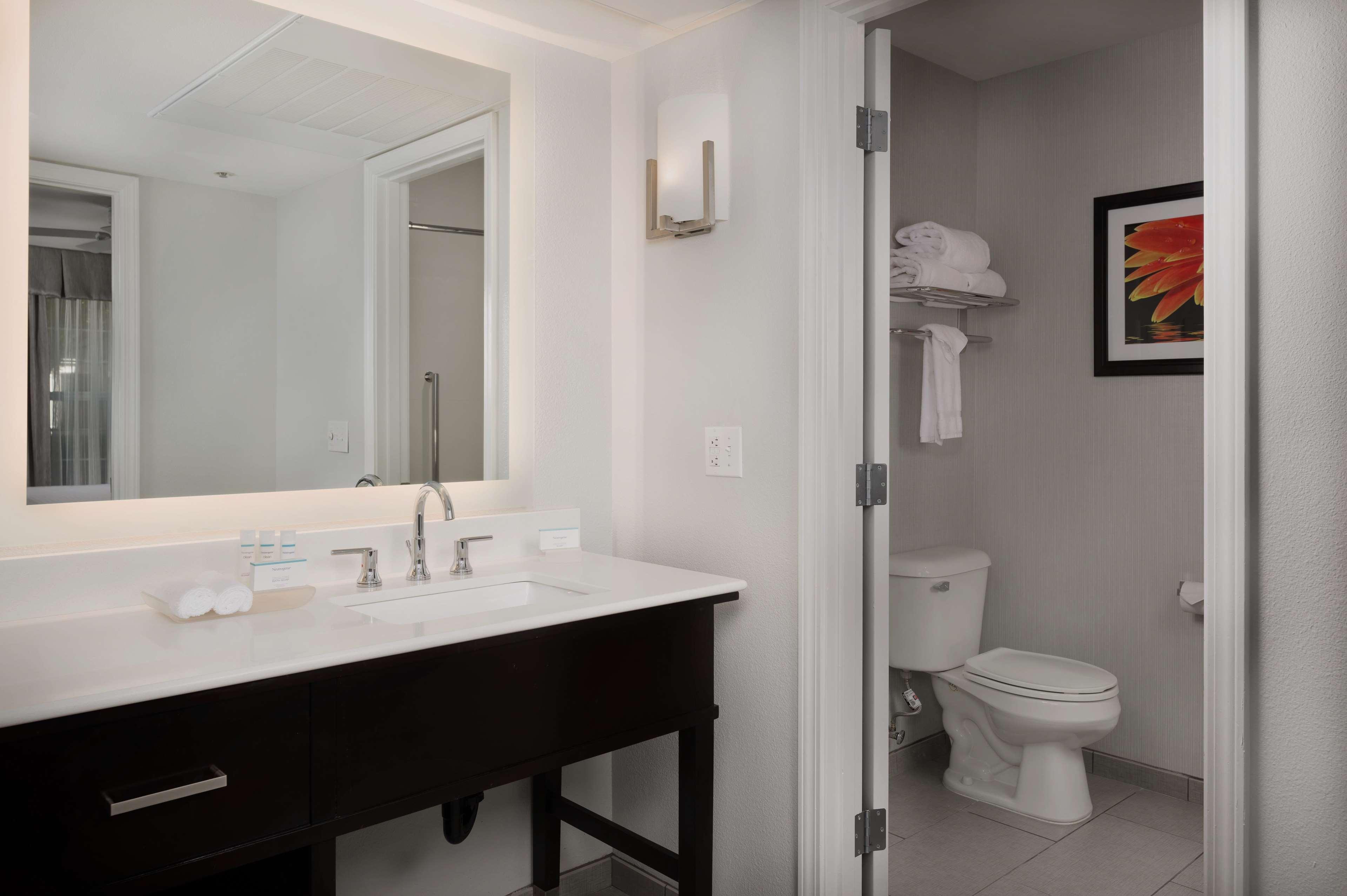 Homewood Suites By Hilton Vancouver / Portland Zewnętrze zdjęcie