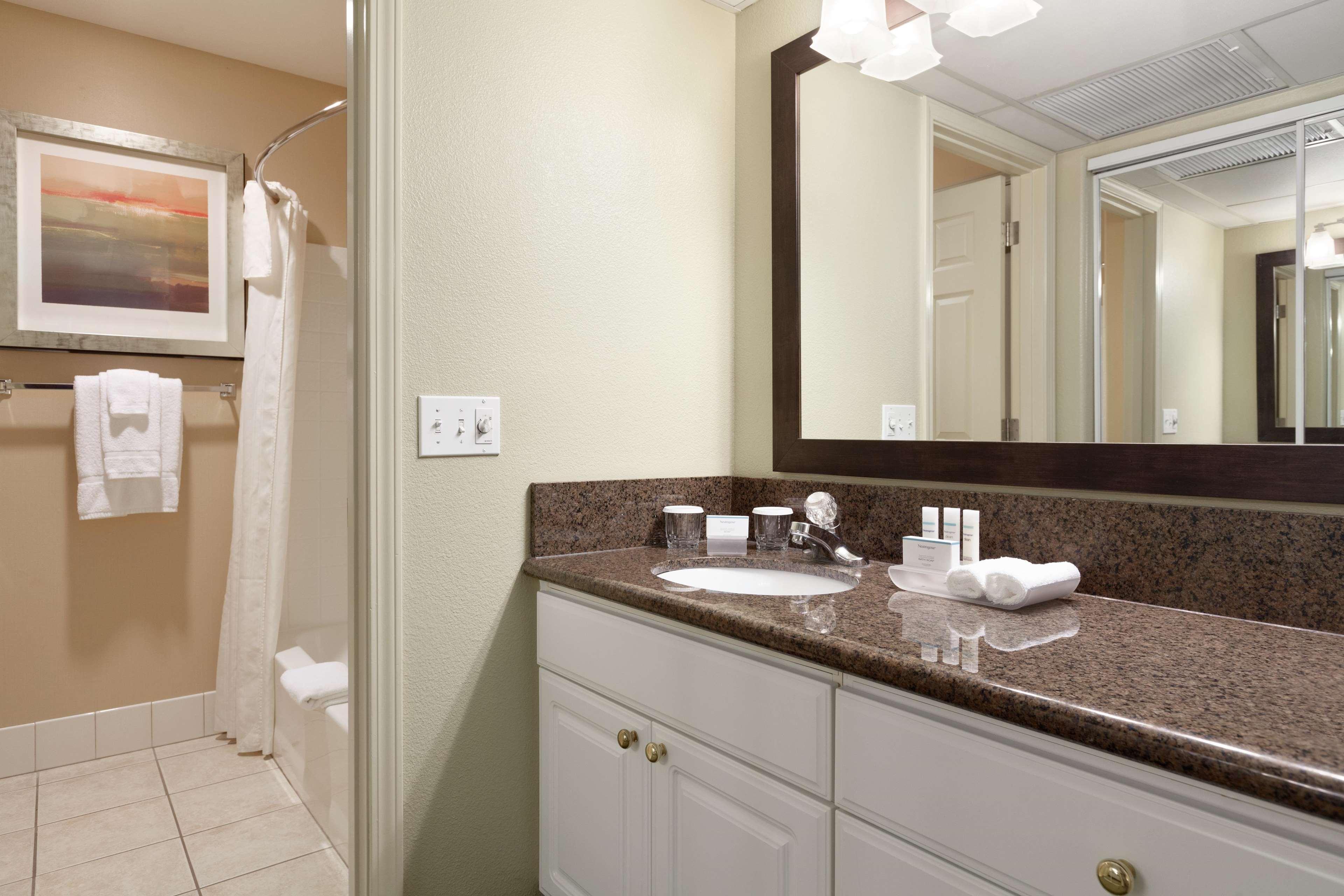 Homewood Suites By Hilton Vancouver / Portland Zewnętrze zdjęcie
