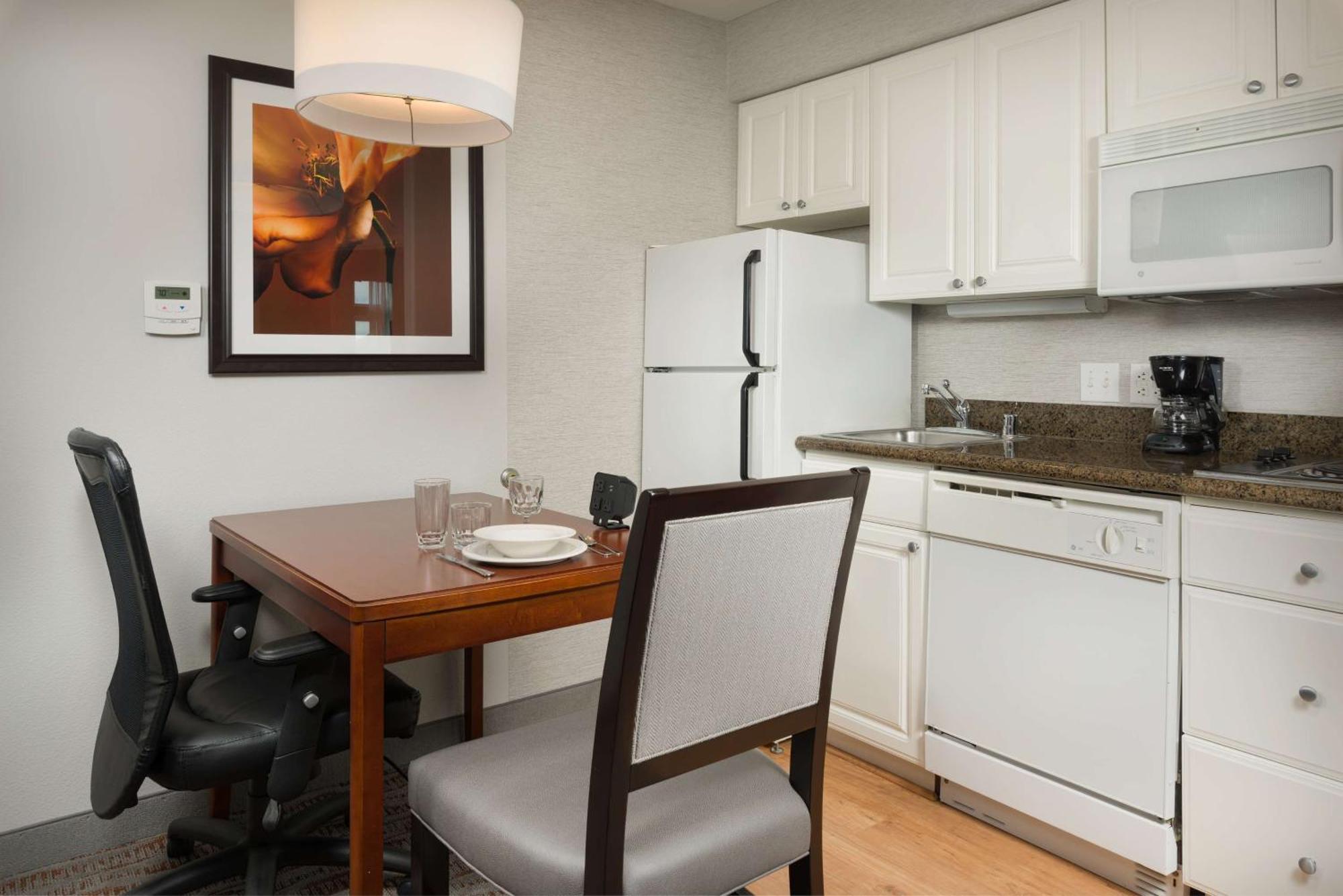 Homewood Suites By Hilton Vancouver / Portland Zewnętrze zdjęcie
